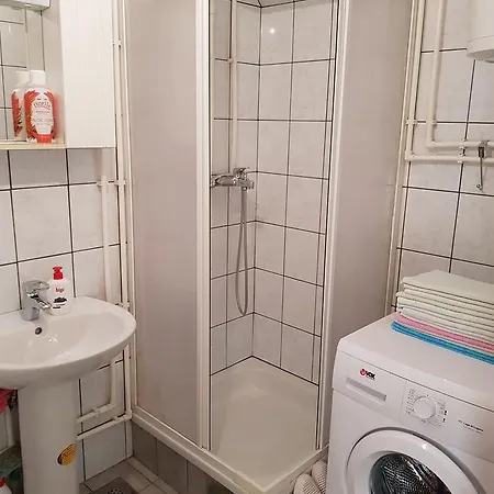 Cherry Flower 아파트 *